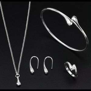 🌟RESTOCKED Drop Sterling Silver set